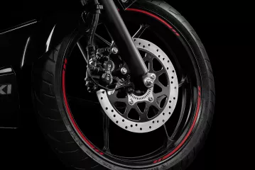 SUZUKI GIXXER FI