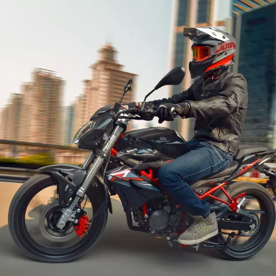 BENELLI TNT150I